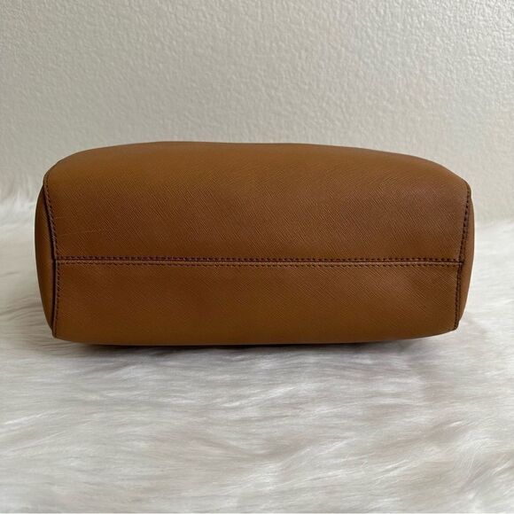 Michael Kors Jet Set Saffiano Leather Shoulder Bag with Wallet - Picture 11 of 14